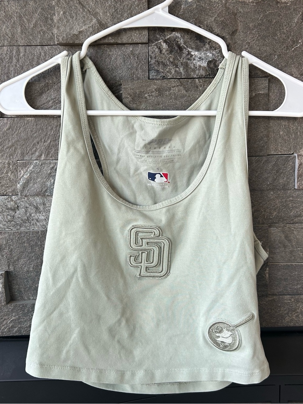 Pro Standard San Diego Padres Sage Green Cropped Tank Top